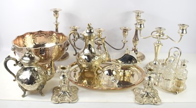 Lot 126 - A collection of silver plated items to include...