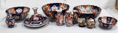 Lot 432 - A group of Chinese ceramics, to include Imari...