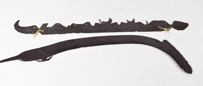 Lot 122 - An ancient Chinese sword together with a...