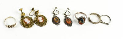 Lot 187 - A group of silver and costume jewellery...