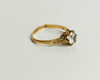 Lot 36 - A 9ct gold and paste set ring, size K, 1.9g.
