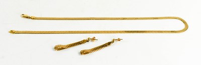 Lot 123 - A 9ct gold Italian herring bone necklace, 46cm...