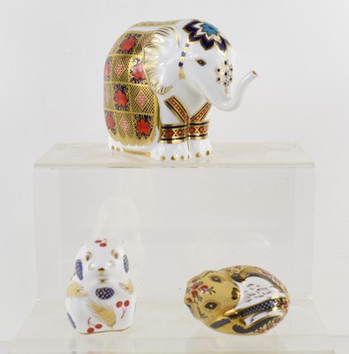 Lot 230 - A group of three Royal Crown Derby animal...