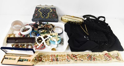 Lot 184 - A group of costume jewellery to include...