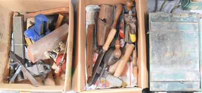 Lot 587 - A group of vintage tools to include a Record...