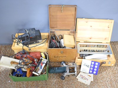 Lot 370 - A collection of various woodworking tools,...