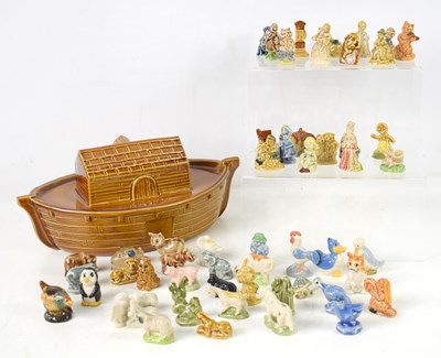 Lot 154 - A Wade model of Noah's Ark, together with...