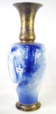 Lot 128 - A large and impressive Royal Doulton "Blue...