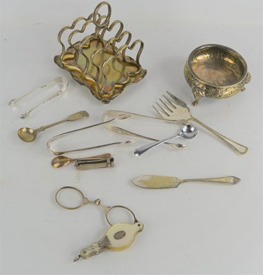 Lot 281 - A Victorian mother of pearl and silver metal...