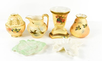 Lot 203 - A selection of Grainger & Co Worcester...