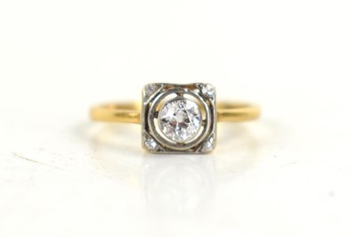 Lot 147 - An Art Deco 18ct gold and diamond ring, in a...