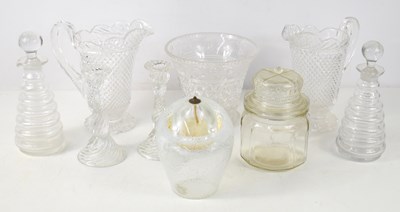 Lot 246 - A selection of glassware, including a cut...