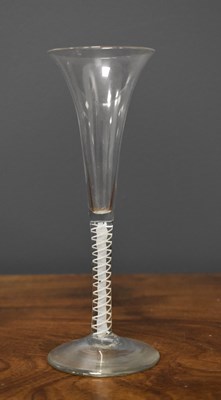 Lot 86 - A late 18th century small ale or wine glass,...