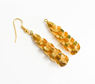 Lot 47 - A pair of 9ct gold spiral earrings of abstract...