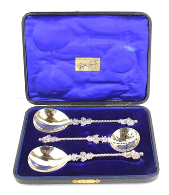 Lot 385 - A set of late Victorian dessert serving spoons...