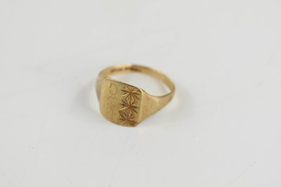 Lot 92 - A 9ct gold signet ring, engraved with the...