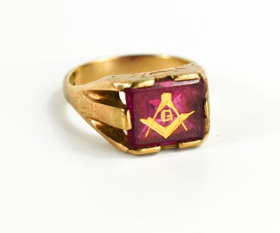 Lot 109 - A 9ct gold and pink sapphire Masons ring, size...