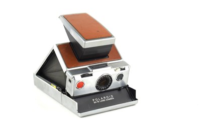 Lot 380 - A vintage Polaroid SX-70 land camera.