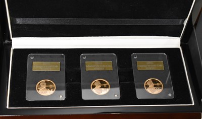 Lot 136 - A 2016 set of gold proof sovereigns, 020/327...