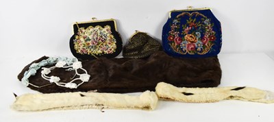 Lot 461 - A group of vintage handbags, mink collar,...