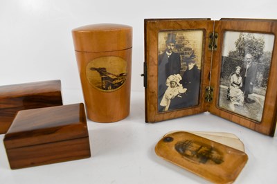 Lot 9 - A selection of late 19th / early 20th century...