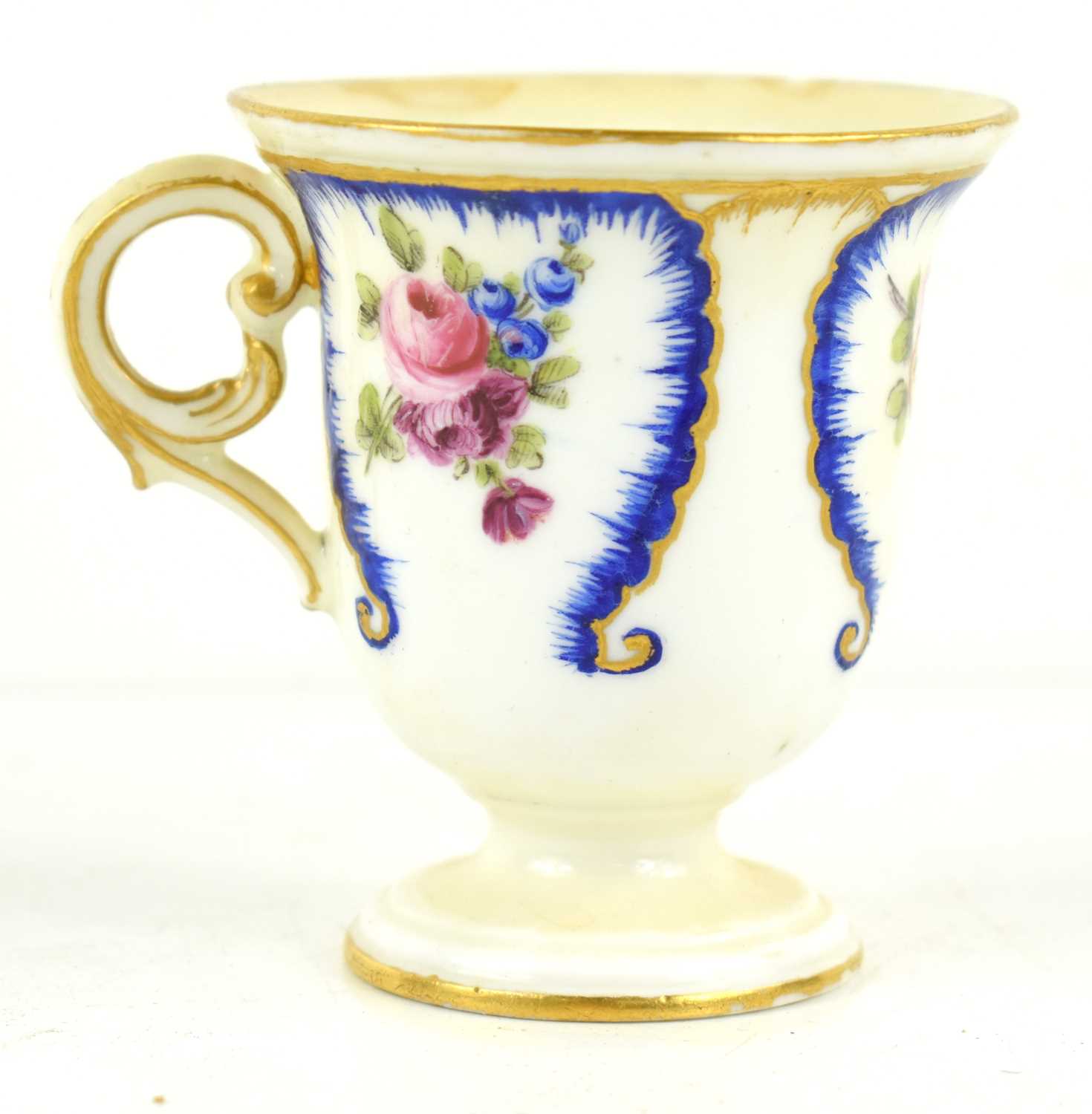 Lot 134 - An early 19th century French sorbet cup,...