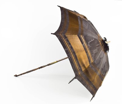 Lot 56 - A 19th century childs parasol, the...
