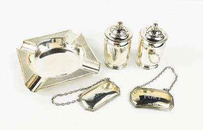 Lot 373 - A group of silver to a silver salt and pepper,...