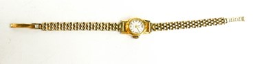 Lot 333 - An 18ct gold cased lady's cocktail watch, with...