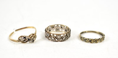 Lot 50 - A 9ct gold and diamond ring, with seven heart...