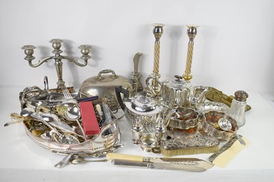Lot 95 - A selection of silver plateware, to include a...