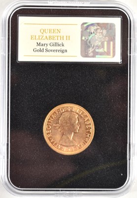 Lot 27 - A Queen Elizabeth II 22ct gold sovereign,...