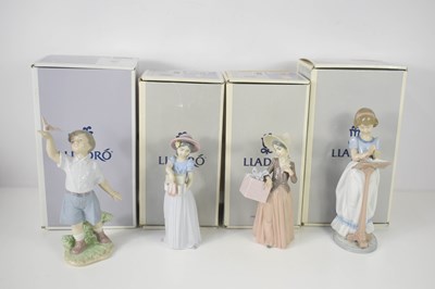 Lot 197 - A group of Lladro porcelain, to include Gone...