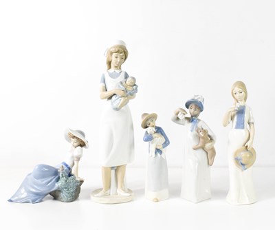 Lot 146 - A group of Rex and Nao porcelain figures,...