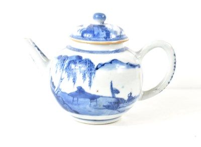 Lot 283 - A 19th century Chinese blue and white...