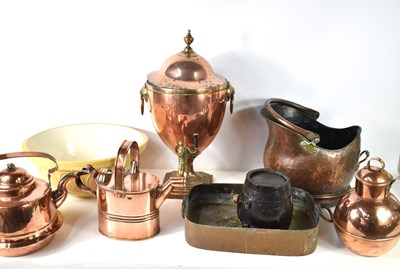 Lot 465 - A group of copperware to include a samovar,...