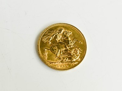 Lot 250 - A 1912 full gold sovereign, George V.