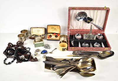 Lot 312 - A group of vintage costume jewellery including...