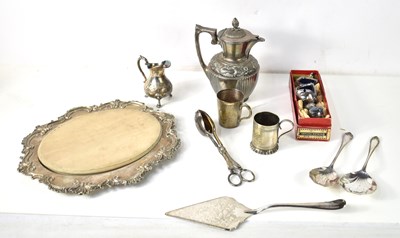 Lot 279 - A group of silver plated items to include a...