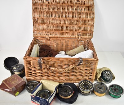 Lot 354 - A group of fly fishing reels to include...