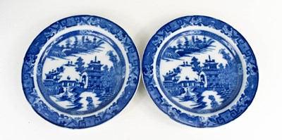 Lot 153 - A pair of late 19th century blue and white...