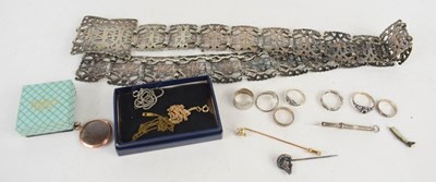 Lot 277 - A group of silver and vintage costume...