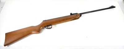 Lot 395 - A vintage BSA Meteor .22 air rifle.