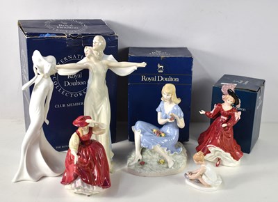 Lot 130 - A collection of Royal Doulton porcelain...