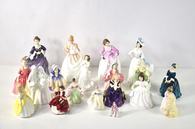 Lot 146 - A collection of Royal Doulton porcelain...