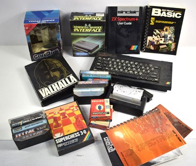 Lot 394 - A vintage Sinclair ZX Spectrum Plus personal...