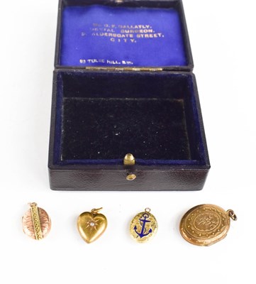 Lot 124 - A selection of antique pendants, to include a...