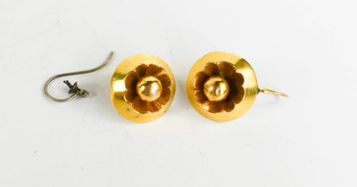 Lot 234 - A pair of 9ct gold earrings (one lacking back),...