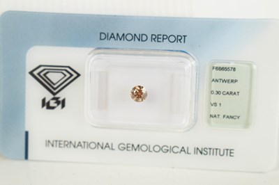 Lot 337 - A deep brown brilliant cut diamond, 0.30ct,...