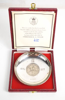 Lot 404 - A Queen Elizabeth II Silver Jubilee limited...